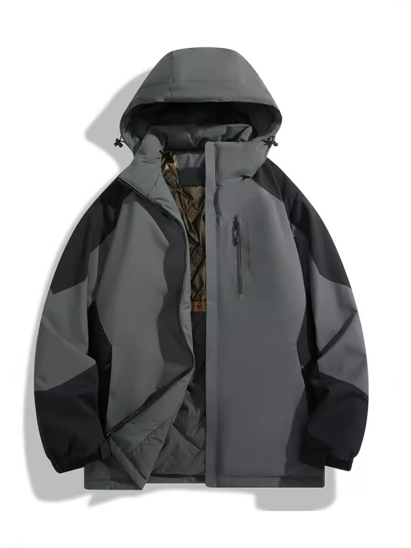 Kapuljačom jakna od pamuka s punjenjem – vanjski poliester, unutarnja podstava od pamuka; zimski model