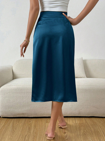 Φούστα γραμμής Α, μεσαίου μήκους, πολυεστερ-ελαστάνη μίξη, πάνελ κολάζ λεπτομέρειες, καλοκαίρι 2025