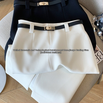 Φούστα γραφείου, μονόχρωμη PVC ύφανση, μεσαίου μήκους, εφαρμοστή στους γοφούς, άνοιξη 2025