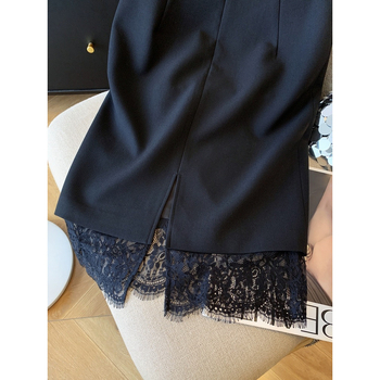 Fog and Frost Δαντελένια φούστα με 3D εφέ και κολλάζ σχέδιο