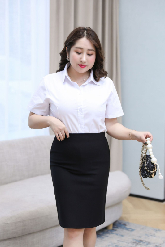 Magas derekú midi szoknya, egyszínű, anyaga nylon/spandex, számítógépes lapos kötésben készült