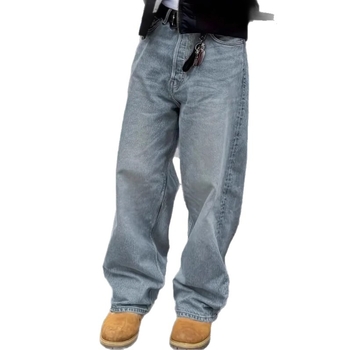 Джинси – уличен стил, свободна кройка, висока талия, цип за закопчаване, памучно-полиестерна материя с 30% еластан