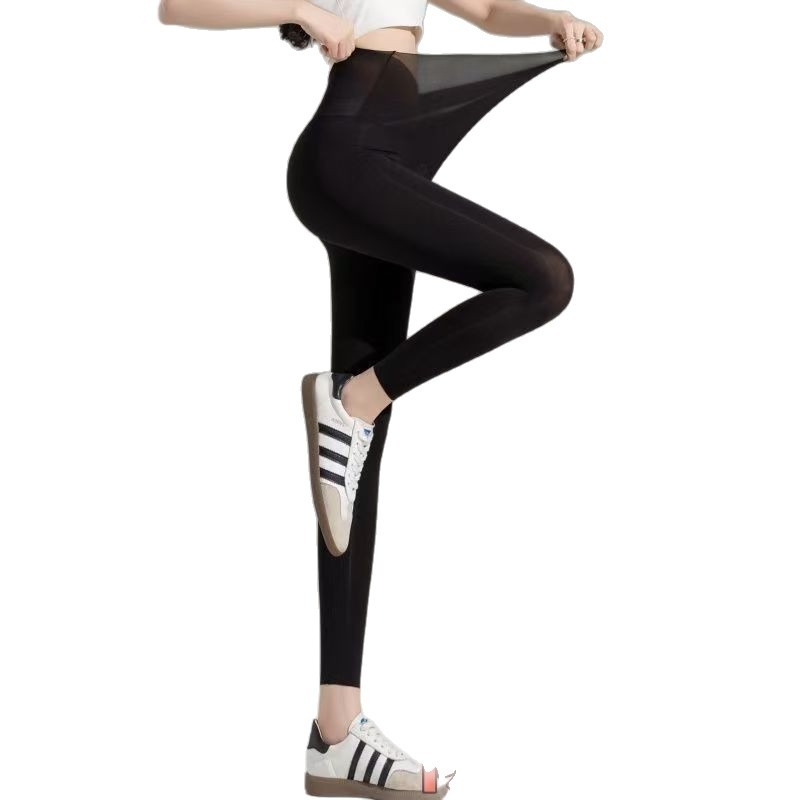 Shark hlače od najlona i spandexa, skraćene, ultra tanke, prozračne, visoka elastičnost