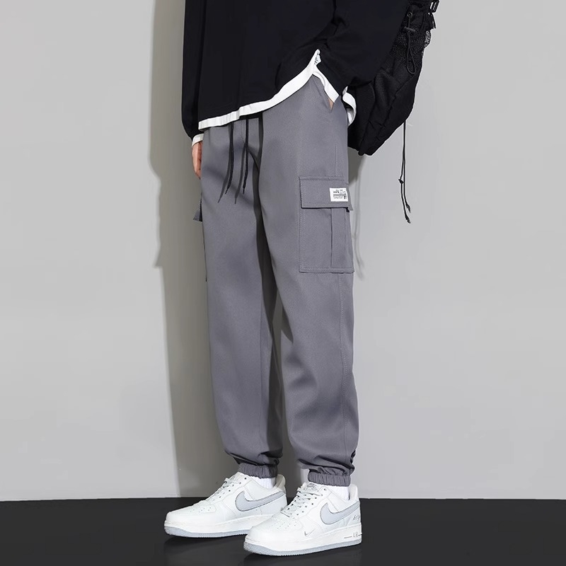 Ανδρικά παντελόνια casual jogger, χαλαρή εφαρμογή, μήκος 9/10, μεσαία μέση, με ζώνη, ελαστικό ύφασμα