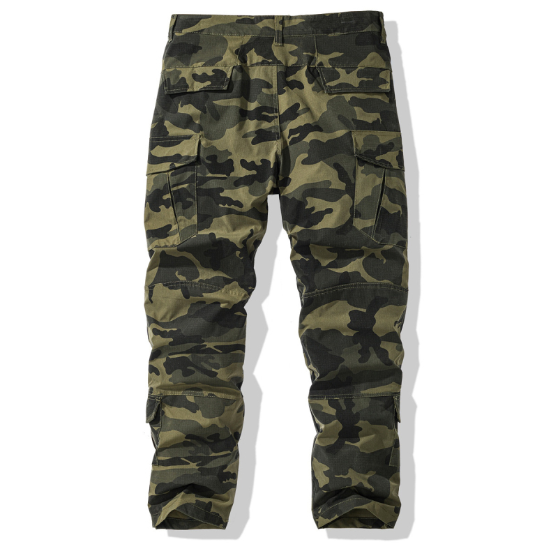 Pantalone za rekreaciju s kamuflažom, opušten kroj, srednji pojas, više džepova, poliester materijal