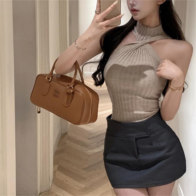 Tricou fără mâneci din poliester mercerizat, croială Slim, guler rotund, conținut poliester 30-50%, vară 2024