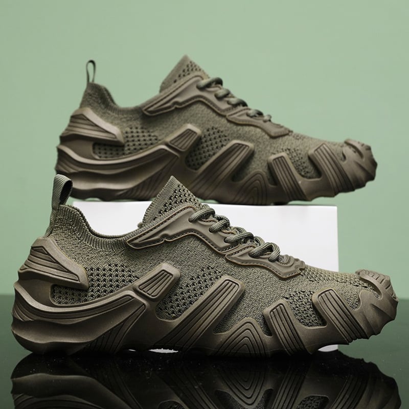 Muške tenisice s prozračnim mrežastim gornjim dijelom, unutarnja mrežasta konstrukcija, PVC đon, vezice, niski gornji dio