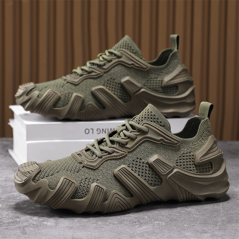 Muške tenisice s prozračnim mrežastim gornjim dijelom, unutarnja mrežasta konstrukcija, PVC đon, vezice, niski gornji dio