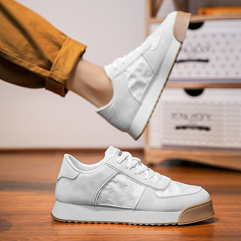 Uniszex alacsony profilú fűzős sneaker, color-block mintázat, felsőrész esernyőanyagból, PVC talp, 3–5 cm sarok