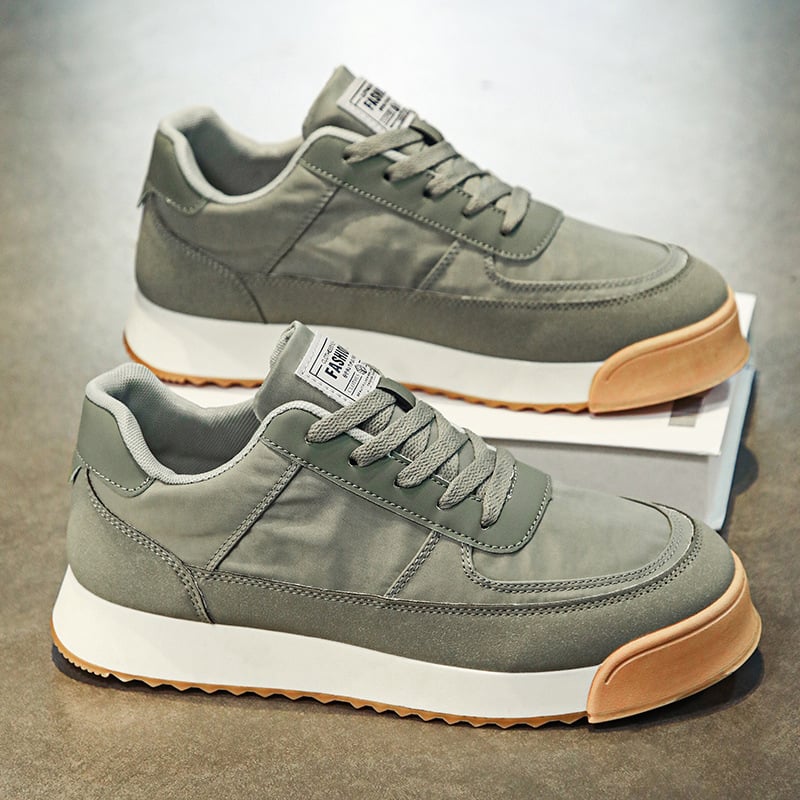 Uniszex alacsony profilú fűzős sneaker, color-block mintázat, felsőrész esernyőanyagból, PVC talp, 3–5 cm sarok
