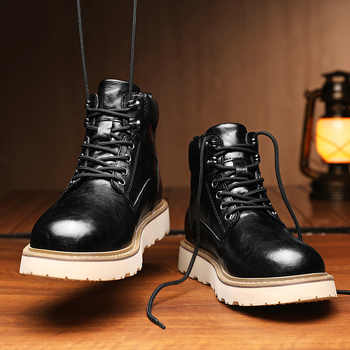 Ανδρικά μποτάκια Μάρτιν σε βιντάζ στυλ, διπλό επάνω από βοδινό δέρμα, καουτσούκ σόλα, στρογγυλός δάκτυλος, αντιολισθητικό, μεσαίο ύψος