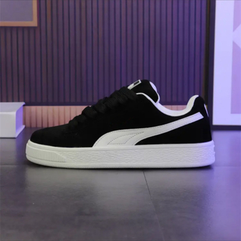 Unisex αθλητικά παπούτσια με χαμηλό ύψος, στρογγυλή μύτη, υφασμάτινο επάνω με ρίγες, καουτσούκ σόλα