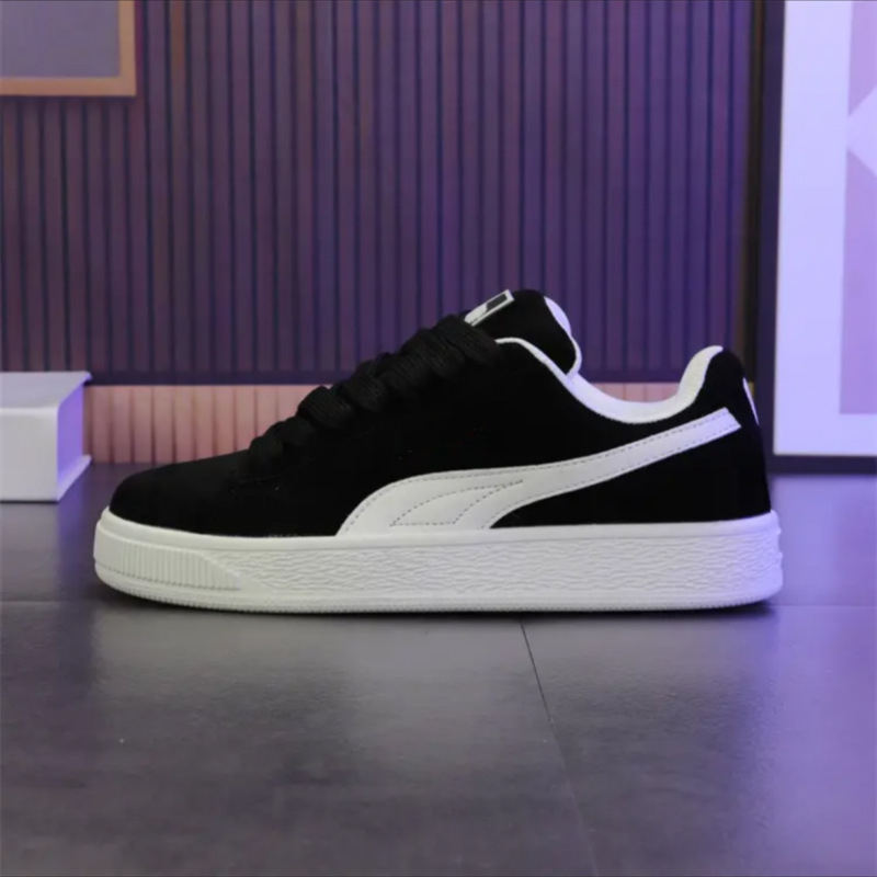 Унисекс кецове с нисък връх, кръгъл нос, платнена горна част с ивици, връзки, гумена подметка