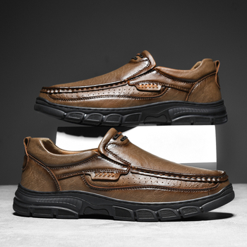 Ανδρικά παπούτσια εξωτερικού χώρου από δέρμα για πεζοπορία, slip-on σχέδιο, πάνω μέρος από δύο στρώσεις δέρματος αγελάδας, σόλα από καουτσούκ, τετράγωνος μύτης, χαμηλό φτέρνας σε σχήμα κώνου (1–3 εκ)