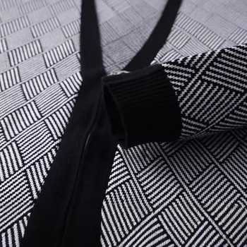 Мъжки плетен кардиган с цип, дизайн в блокове, дълги ръкави, яка тип ревера, джобове, декоративни копчета, жакардова плетка, есен 2024