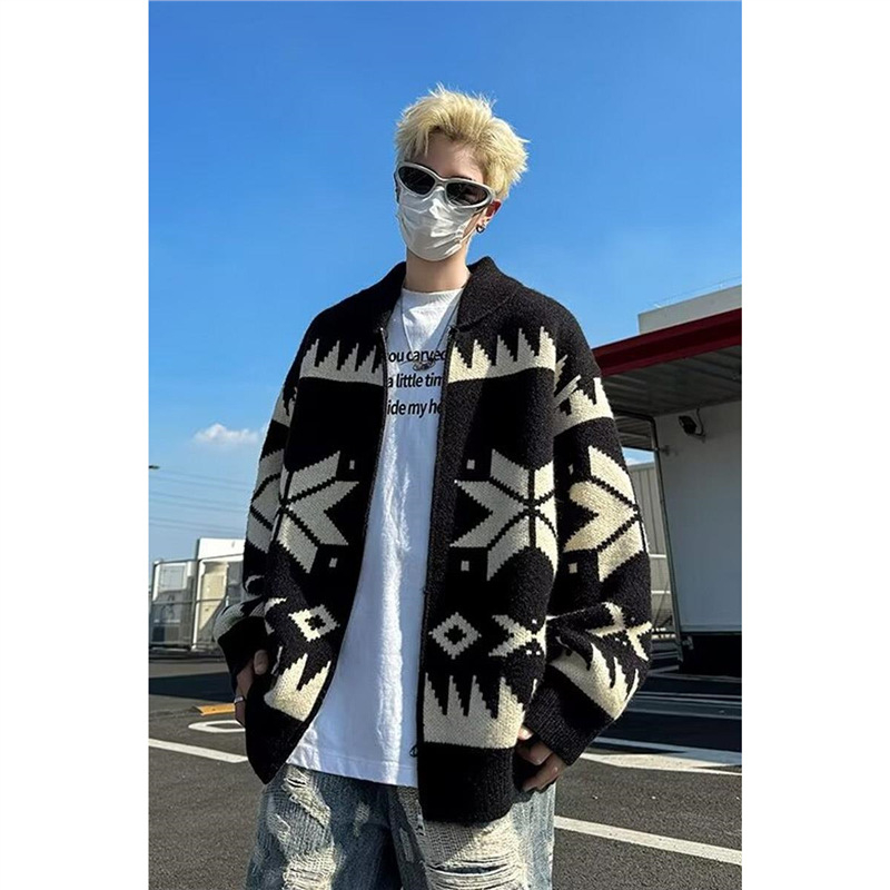 Cardigan pulover s slobodnim krojem, okrugli izrez, Mink velvet tkanina, poliester 91-95%