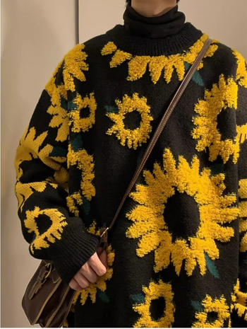 Pulover s jacquard uzorkom suncokreta, Phoenix velvet tkanina, slobodan kroj, okrugli izrez, dugi rukavi