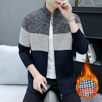 Мъжко плетено яке със поларена подплата, свободна кройка, кръгла яка, дълги ръкави, вискозна смес