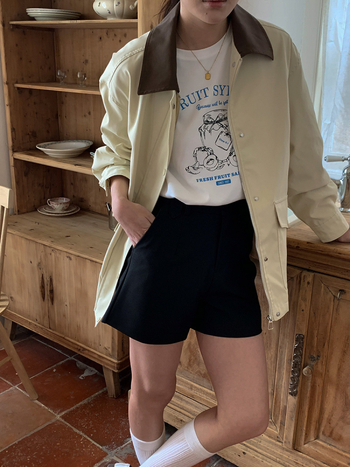 A-линия суит шорти, висока талия, прав силует, три четвърти дължина, полиестрова тъкан