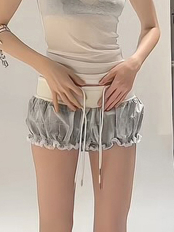 Шорти в Bud стил с принт, връзки и плисиране, нисък талия, дължина три четвърти, полиестер 95%+