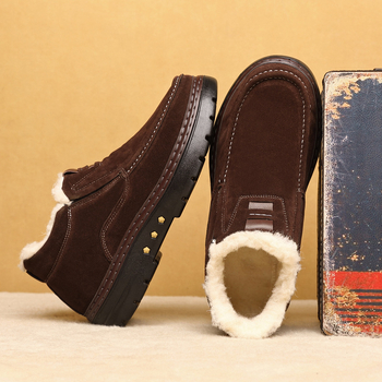 Ανδρικές παντόφλες για τον χειμώνα — χειροποίητες ραμμένες, ζεστές, βελούδινο επάνω μέρος, καουτσούκ σόλα
