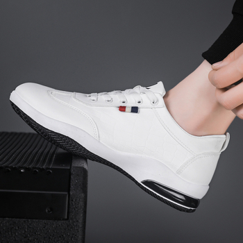 Loafers από PU δέρμα για άνδρες, στρογγυλός μύτης, 3-5 cm ύψος τακουνιού, επένδυση από ύφασμα