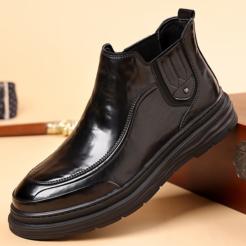 Ανδρικά κοντά δερμάτινα μποτάκια, casual Chelsea στιλ, με πάνω μέρος και σόλα από γνήσιο δέρμα, λανσαρισμένα φθινόπωρο 2024