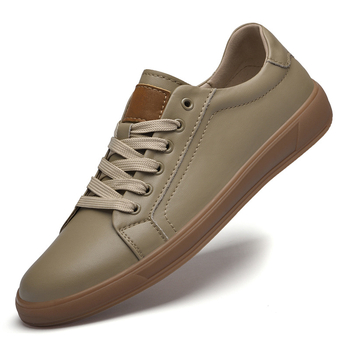 Ανδρικά sneakers με επάνω από δέρμα δευτέρου στρώματος, λαστιχένια σόλα, χαμηλό, στρογγυλή μύτη, κορδόνια