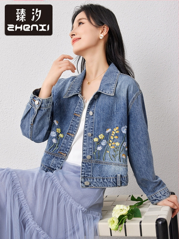 Zhenqi medvilninė džinsinė striukė su gėlėmis siuvinėjimu, polo apykaklė, išplautas paviršius, ilgos rankovės, tiesus kirpimas