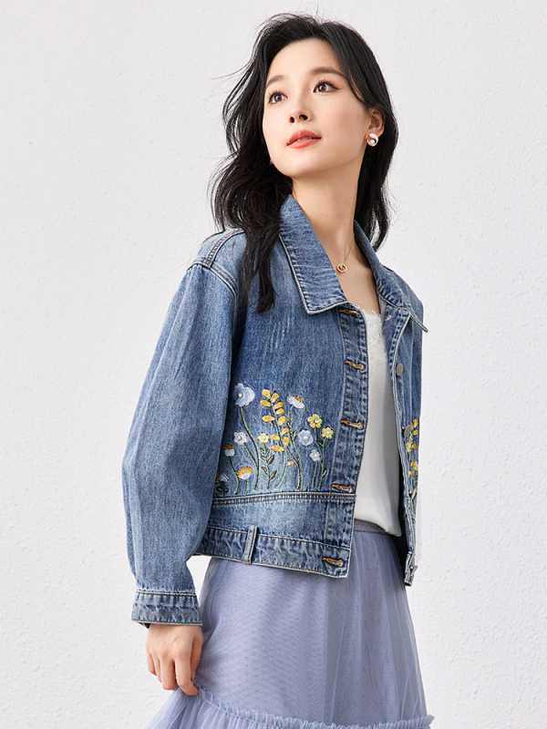 Zhenqi medvilninė džinsinė striukė su gėlėmis siuvinėjimu, polo apykaklė, išplautas paviršius, ilgos rankovės, tiesus kirpimas