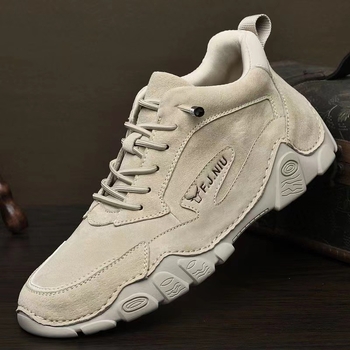 Μποτάκια Martin; επάνω μέρος από γνήσιο δέρμα; διπλή επένδυση από δέρμα χοίρου; σόλα από καουτσούκ; μπροστινό δέσιμο με κορδόνια