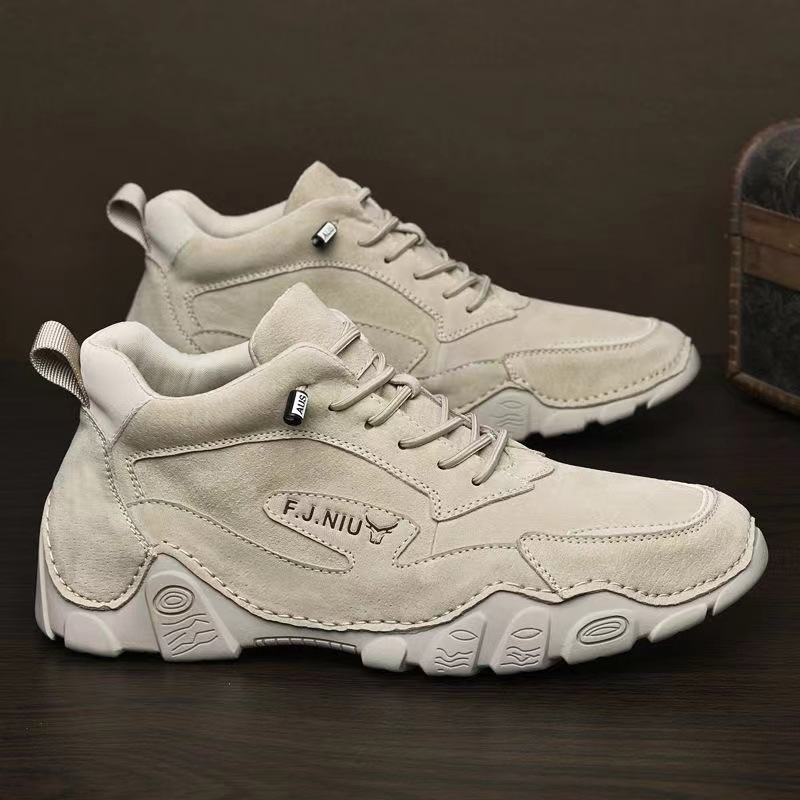 Μποτάκια Martin; επάνω μέρος από γνήσιο δέρμα; διπλή επένδυση από δέρμα χοίρου; σόλα από καουτσούκ; μπροστινό δέσιμο με κορδόνια