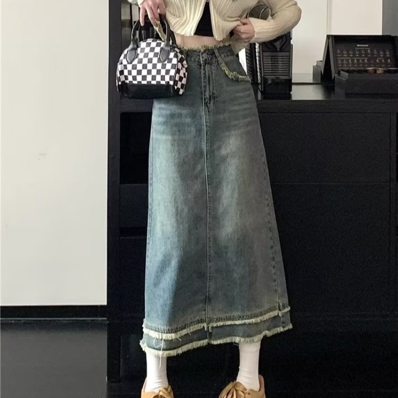 Denim suknja A-linije, midi duljine, denim tkanina, sadržaj poliestera ispod 30%, gradski svakodnevni stil