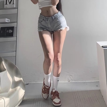 Șort denim cu talie înaltă, croială largă, distressed, denim din bumbac, Vara 2025