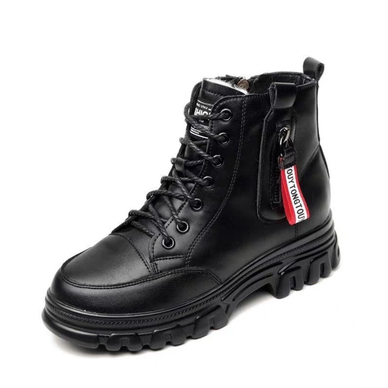 Női magas téli csizma fleece-beléssel, platformos sarokkal (3–5 cm), PU felsőrész, gumírozott talp