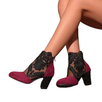 Γυναικείες σάνδαλες με ένα λουρί, άνω μέρος από δέρμα πρώτης ποιότητας, ανοιχτό δάχτυλο, σόλα καουτσούκ, χαμηλό τακούνι μέχρι 3 cm