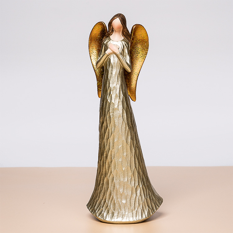 Anđeoska statua nordičkog stila sa motivom srca (Materijal: sintetička smola; Marka: Witt; Kategorija: Smoleni ukrasi; Pokloni: Rođendan, Završetak, Useljenje)