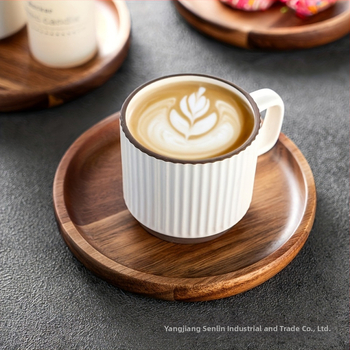 Koka apaļš trauks, mūsdienīgs vienkāršs stils, vienkrāsains dizains, piemērots tējai un uzkodām.