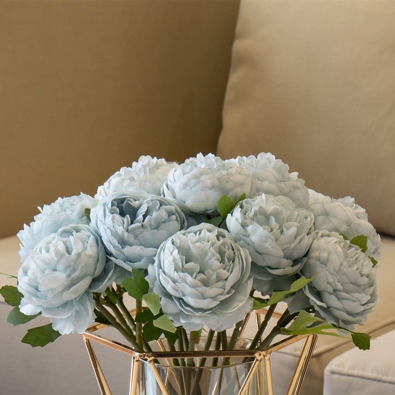 Šilko gėlių rinkinys – peonijos veislė, medžiaga: šilkas; gamybos technika: švelnus prisilietimas; tinka svetainės ir valgomojo stalo dekoravimui