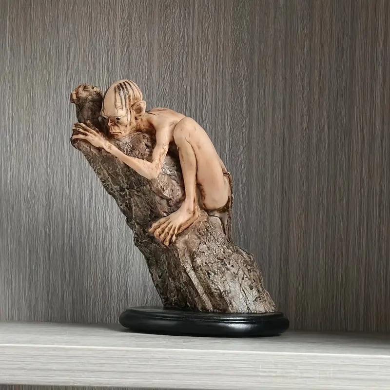 1 komad statua od smole Hobbit Golluma koja se penje uz stablo, dekoracija za unutarnju i vanjsku upotrebu, pogodna za dnevni boravak i spavaću sobu