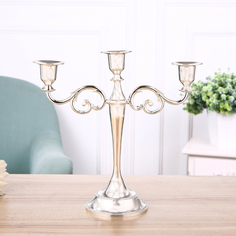 Lavapan svijećnjak, metalna legura, uređivanje doma, kartonsko pakiranje (Brand: lavapan; Materijal: legura; Kategorija: svijećnjak, predmeti za svijeće; Pogodno za: uređenje doma; Pakiranje: karton)