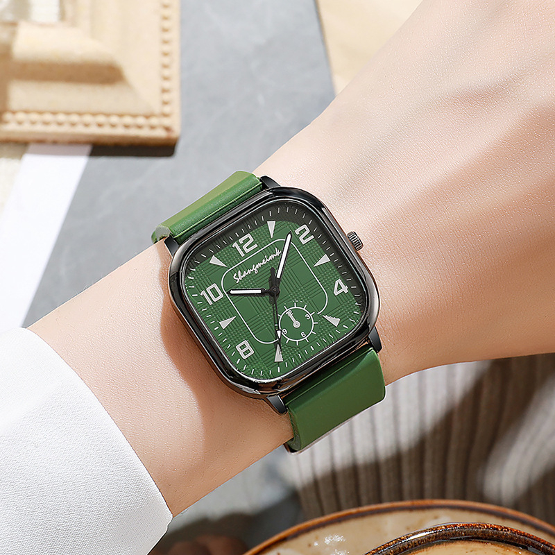 Muški sat s kvadratnim kućištem, kvarcni mehanizam 618, silikonska narukvica, legura kućišta, prilagodljivo logo
