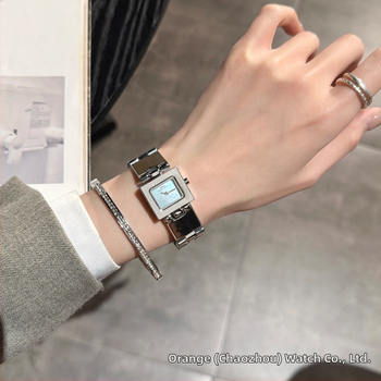 Γυναικείο ρολόι με κίνηση quartz GEDI PC21, ημερολόγιο, αδιάβροχο μέχρι 30 μ, κάσα από κράμα και μπρασελέ από κράμα, μοντέλο 1052