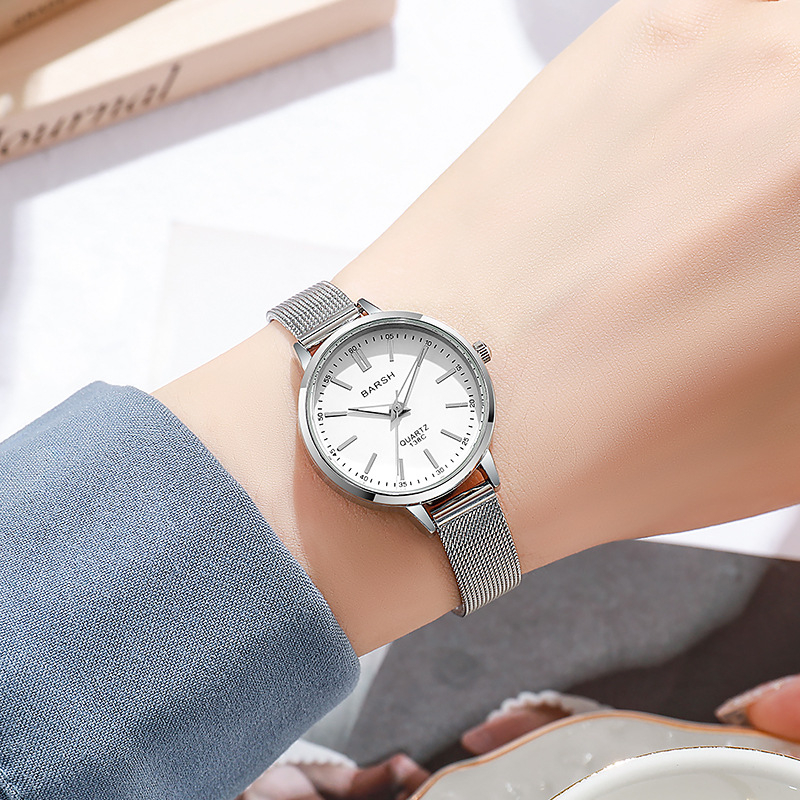 Женски часовник с мрежеста каишка, минималистичен дизайн, кварцов механизъм, световно време, корпус от сплав, закопчаване: единична сгъваема катарама