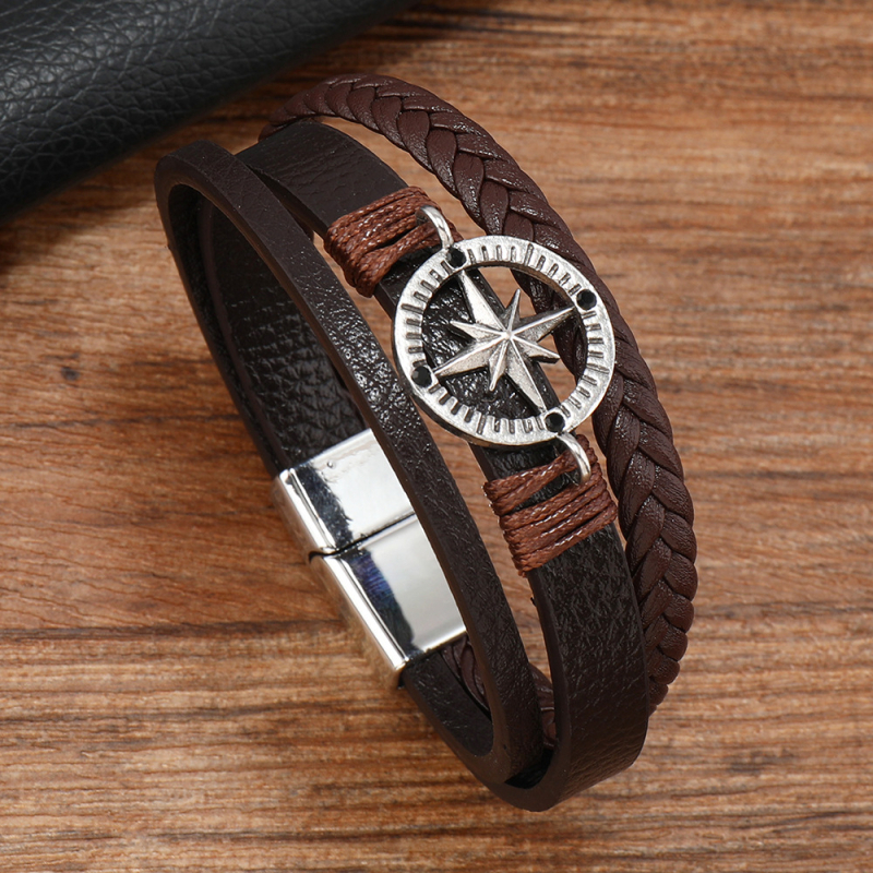 Férfiaknak készült karkötő cinkötvözetből — kézzel készült, többszintű szövés, geometriai retro stílus, kerek lemez nyolcágú csillaggal