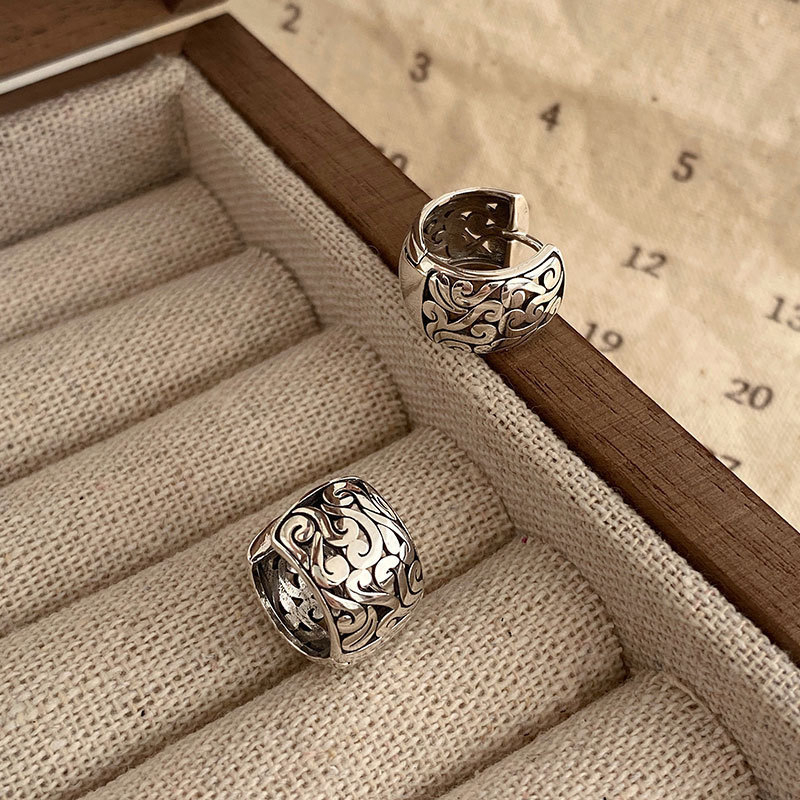 Χαλκού γεωμετρικά κούφια σκουλαρίκια με ακίδες S925, ηλεκτροπλατινωμένα, σε στυλ Νέου Κινέζικου