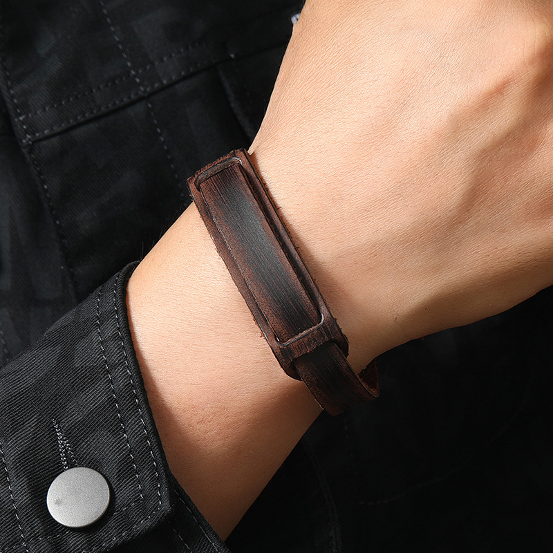 Гривна с панк стил, унисекс, ретро, геометричен дизайн (Материал: Cortex; Обработката: Ръчна изработка; Марка: Punk; Стил: Unisex, Vintage; Дизайн: Геометричен)