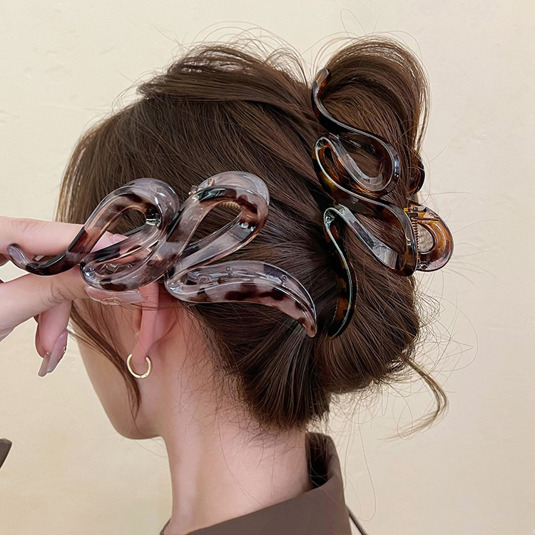 Клип за коса с леопардов принт и вълнообразен дизайн - грипер, PC материал, корейски стил, ръчно изработен, Есен 2024, Beliying