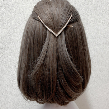 Μεταλλική καρφίτσα μαλλιών σε σχήμα V με κρύσταλλα και μαργαριτάρια, κλιπ για τον αυχένα, κομψό αξεσουάρ μαλλιών – Καλοκαίρι 2021