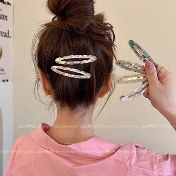 Elsie Κλιπ μαλλιών με 2-In γαλλικό ρετρό φράντζ – Χειροποίητο, πλαστικό/κράμα, πλευρικό κλιπ, γυναικείο αξεσουάρ κεφαλής, Καλοκαίρι 2024